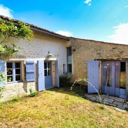 Holiday home La Chalendrette, Grand En Charente-maritime *